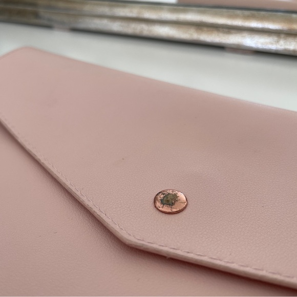 Glass Ladder & Co. Megan Portfolio Organizer - Light Pink for 13-in Laptops - Picture 5 of 5